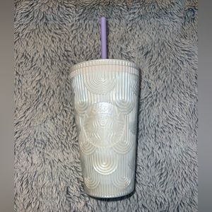 Starbucks White Pearl Shell Mermaid Siren Tumbler Grande